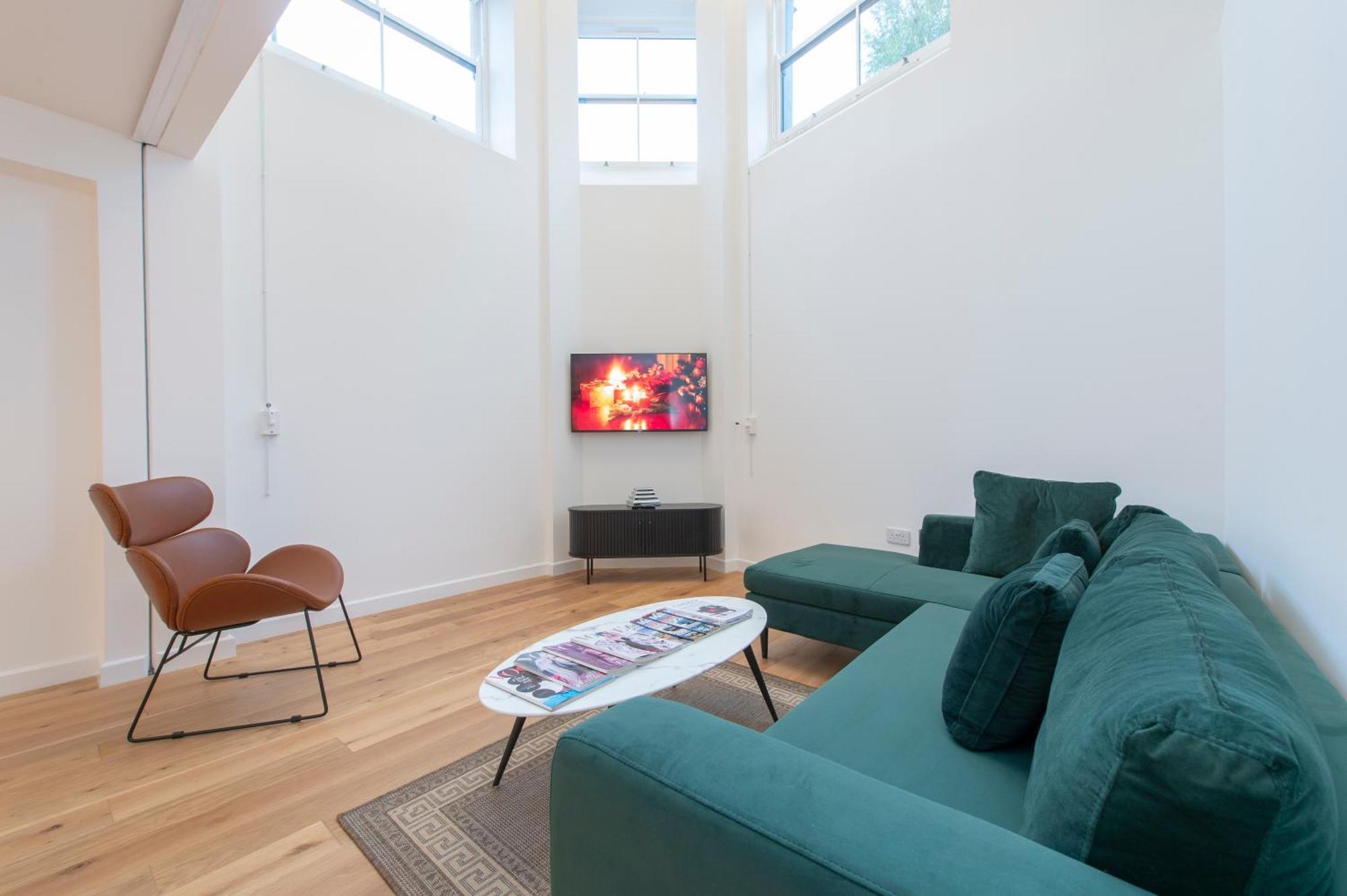 Exquisite 3br Duplex Air-con& Amenities Londra