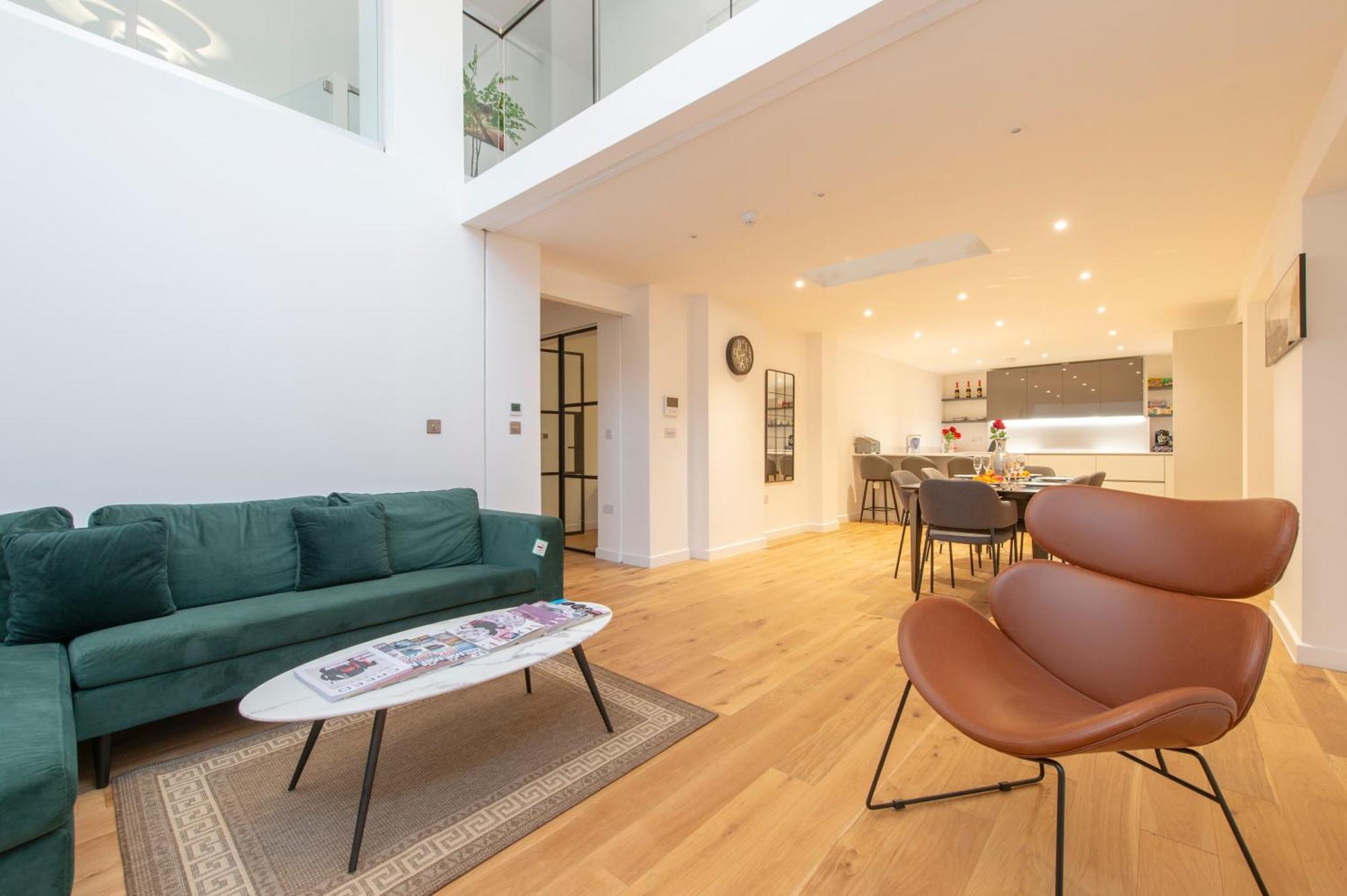 Exquisite 3br Duplex Air-con& Amenities Londra