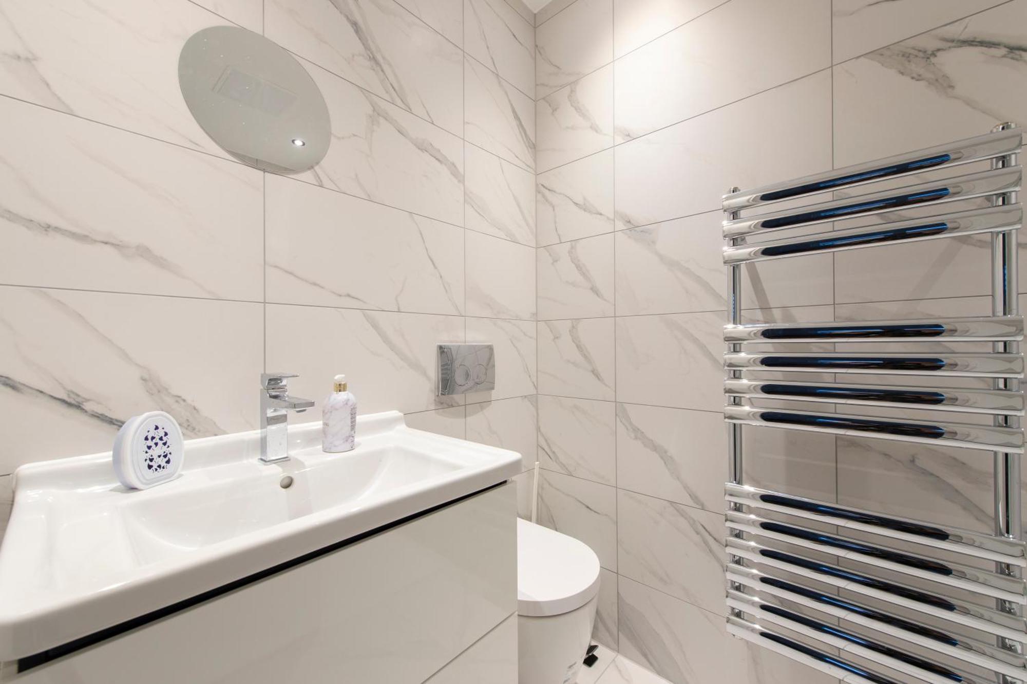 Exquisite 3br Duplex Air-con& Amenities Londra