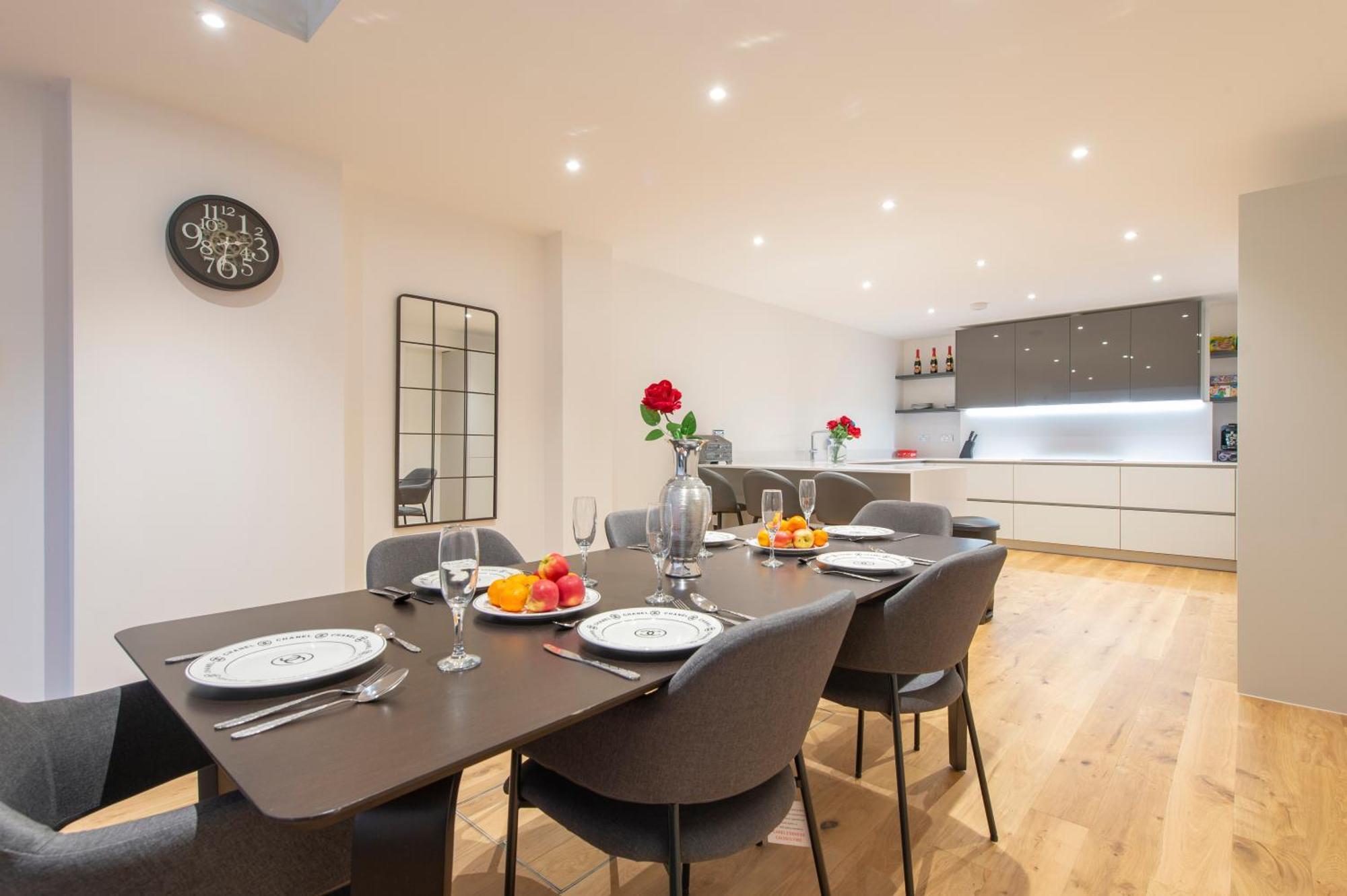 Exquisite 3br Duplex Air-con& Amenities Londra