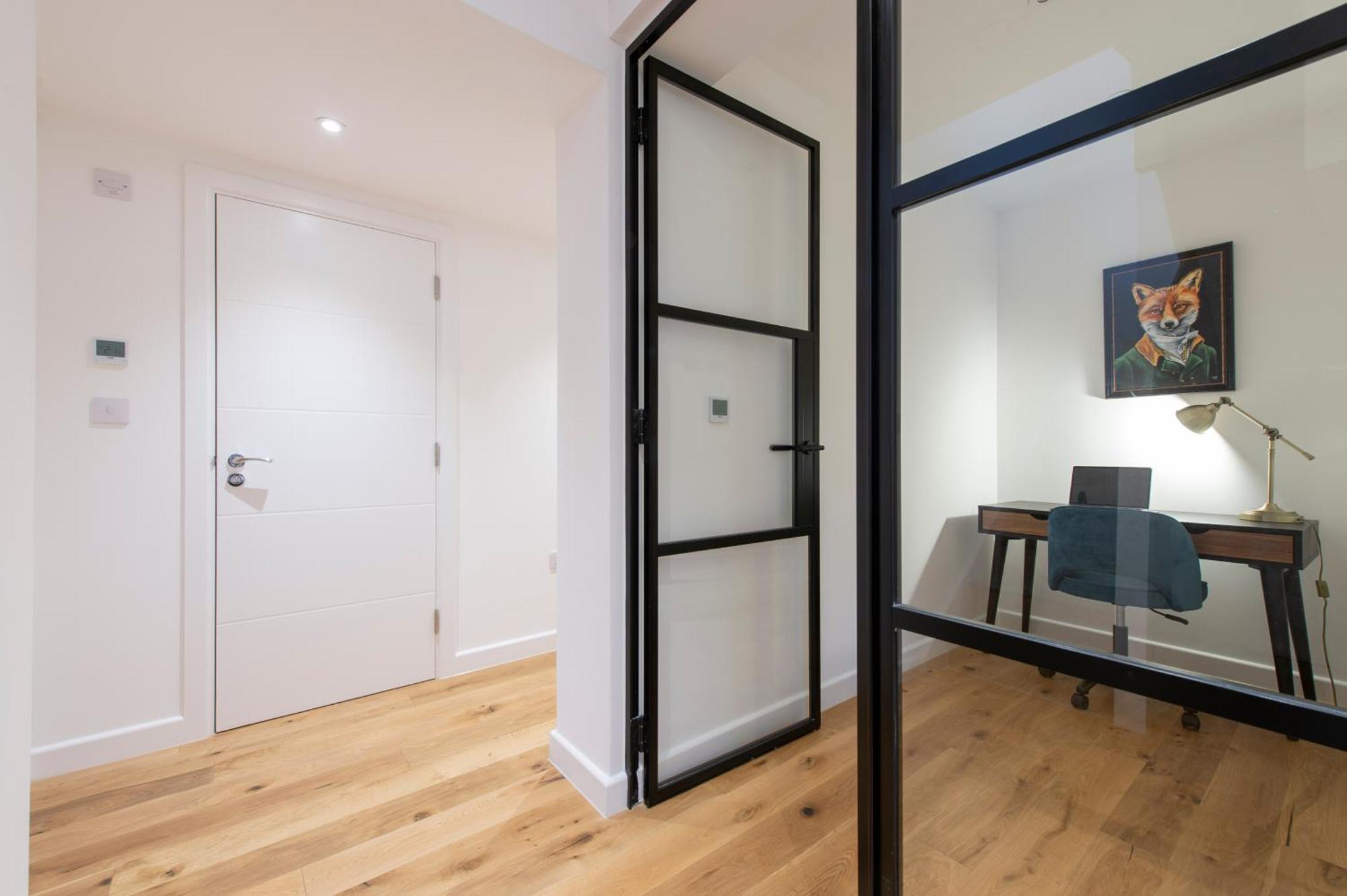 Exquisite 3br Duplex Air-con& Amenities Londra