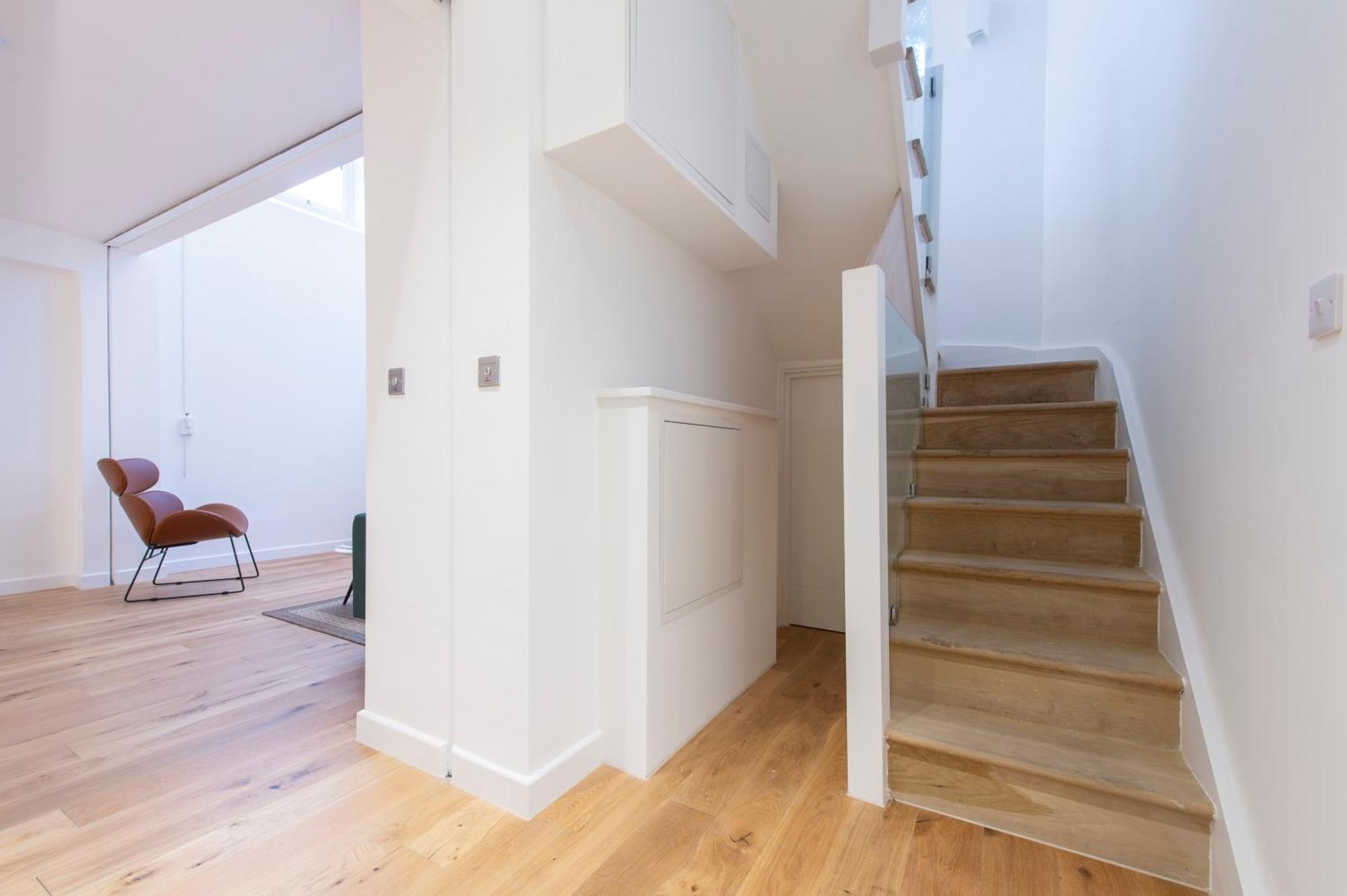 Exquisite 3br Duplex Air-con& Amenities Appartamento